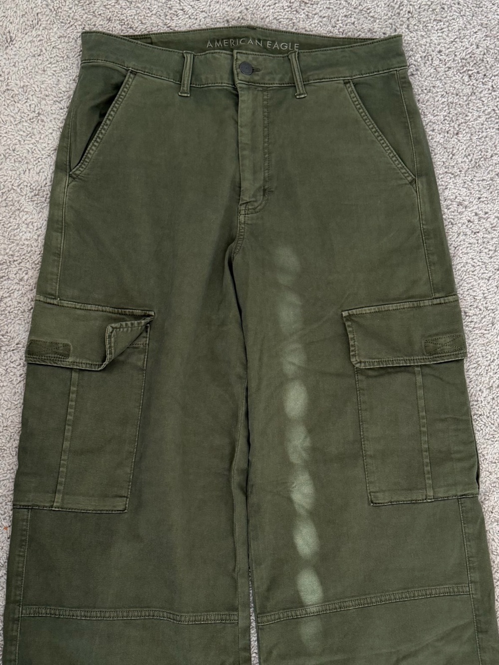 American Eagle Super High-Rise Baggy Wide Leg Cargo Pants in olive green, Sz 12 - Picture 2 of 8